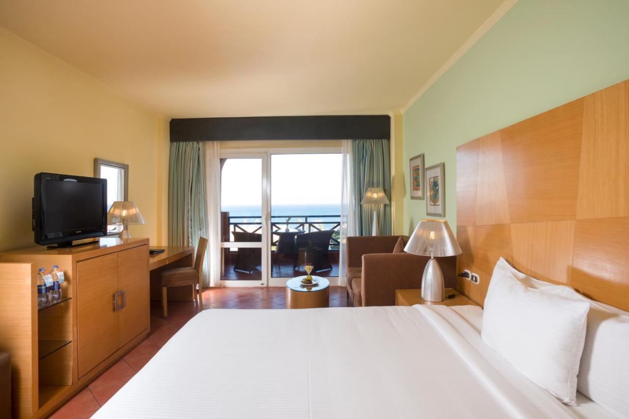 Cancun Sokhna Resort & Villas Ain Sukhna Exterior photo